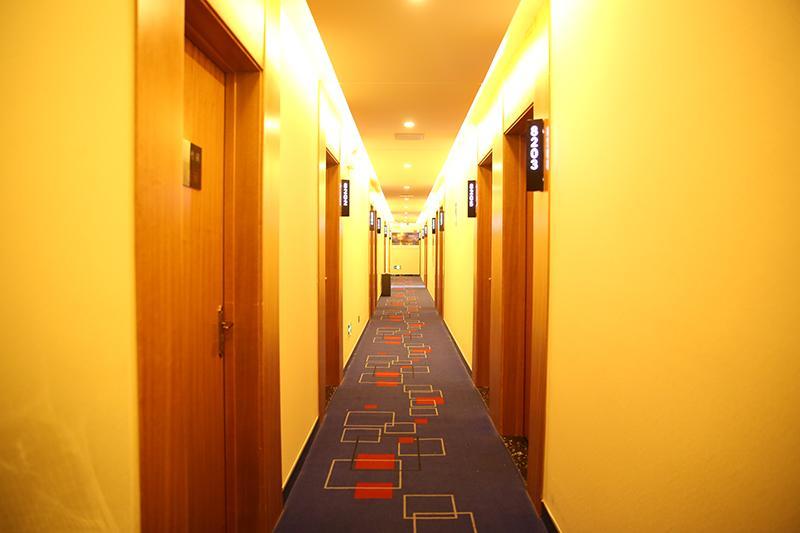 Thank Inn Chain Hotel Shandong Weifang Qingzhou Railway Station Gaoliu Екстериор снимка